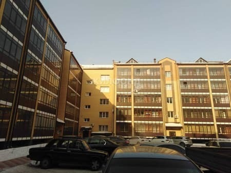 Продажа однокомнатной квартиры, 42.8 м², этаж 4 из 5. Фото 1