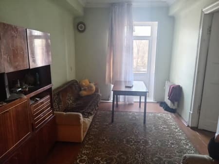 Продать четырехкомнатную квартиру, 85 м², этаж 2 из 3. Фото 5