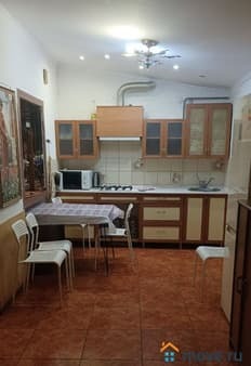 Квартира в аренду по адресу Крым, Евпатория, улица 13 Ноября, 24