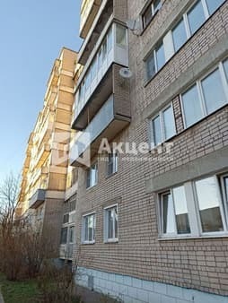 Продажа трехкомнатной квартиры, 68.2 м², этаж 4 из 9. Фото 1