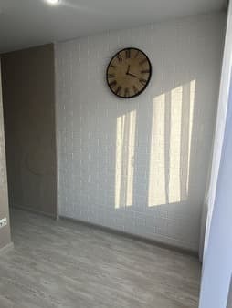 Продается трехкомнатная квартира, 60 м², этаж 4 из 5. Фото 3