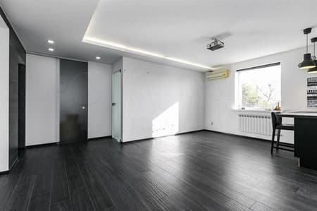 Продается двухкомнатная квартира, 60 м², этаж 4 из 5. Фото 4