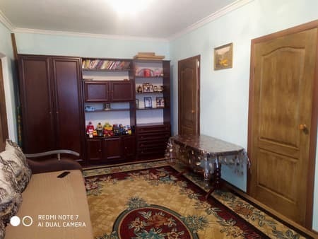 Квартира в продажу по адресу Крым, поселок городского типа Щебетовка, улица мира, 13