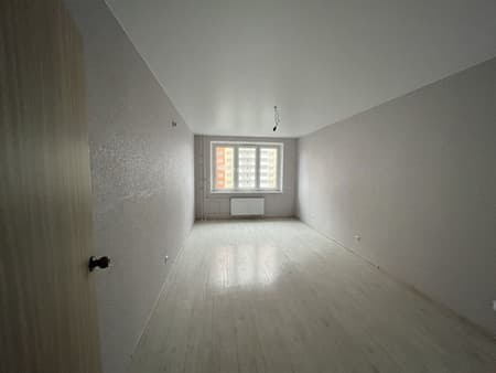 Продаю однокомнатную квартиру, 38.2 м², этаж 6 из 18. Фото 2