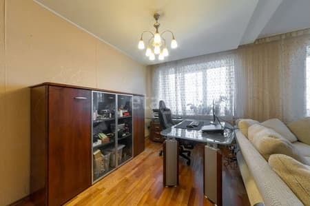 Продажа двухкомнатной квартиры, 70.5 м², этаж 3 из 5. Фото 1