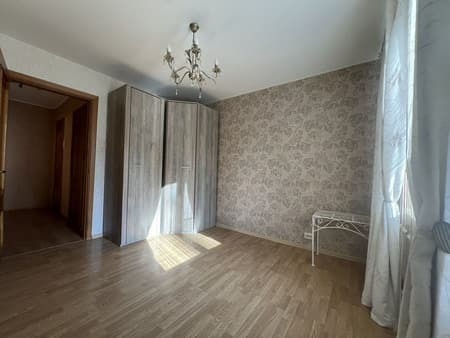 Продать трехкомнатную квартиру, 69.1 м², этаж 2 из 5. Фото 6