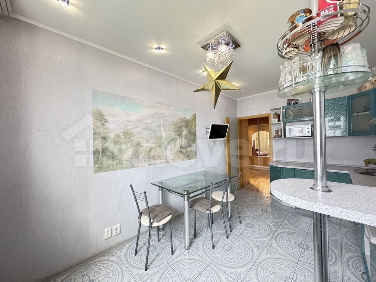 3-комн. квартира, 90 м²